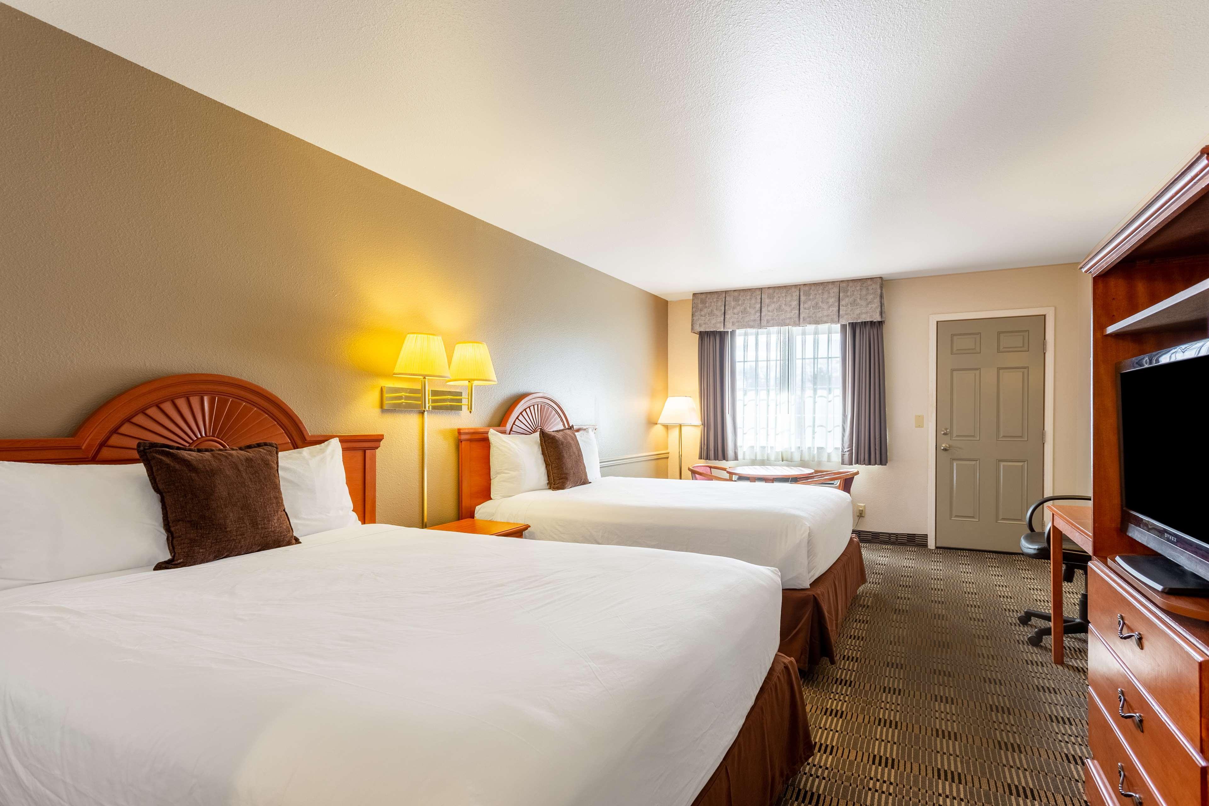 Americas Best Value Inn Burns Exterior foto